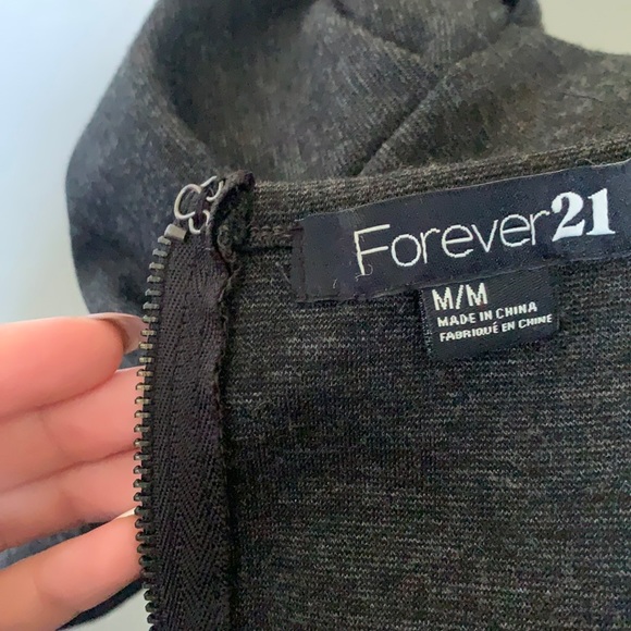 NWOT Dress - Picture 2 of 6